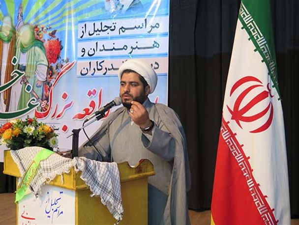 پلنگان هالیوود در مقابل مردان ایران زانو زدند/ ولایت حضرت علی اثبات کردن نمی خواهد