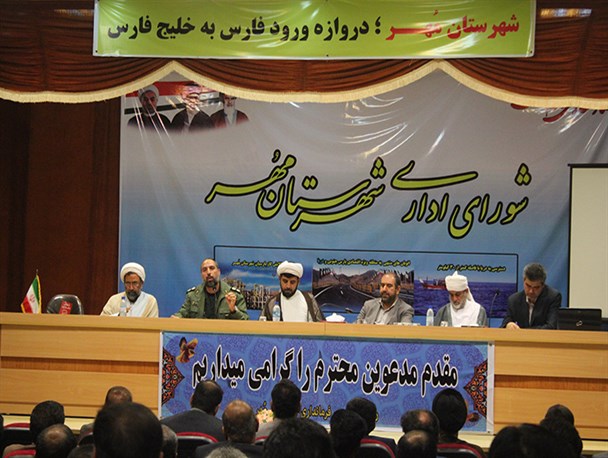 اگر شخصی بخواهد در جلسات عمومی، سپاه را مورد تهدید قرار دهد مقابل وی خواهیم ایستاد