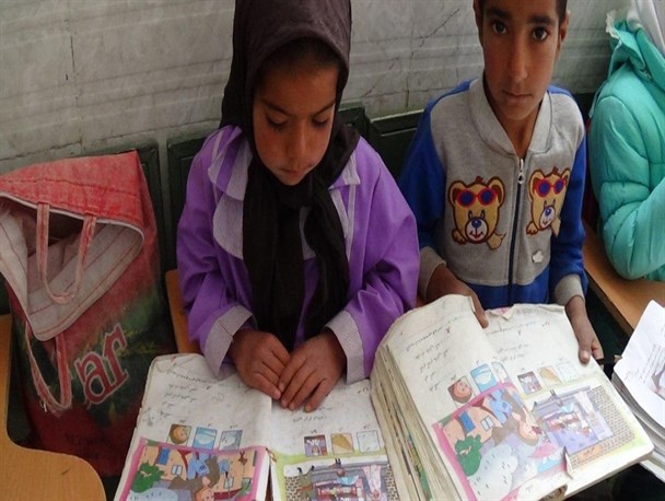 درد نداشتن قلم دانش آموزانِ مدرسه کپری را قلم به دستان مدعی قانون نمی فهمند