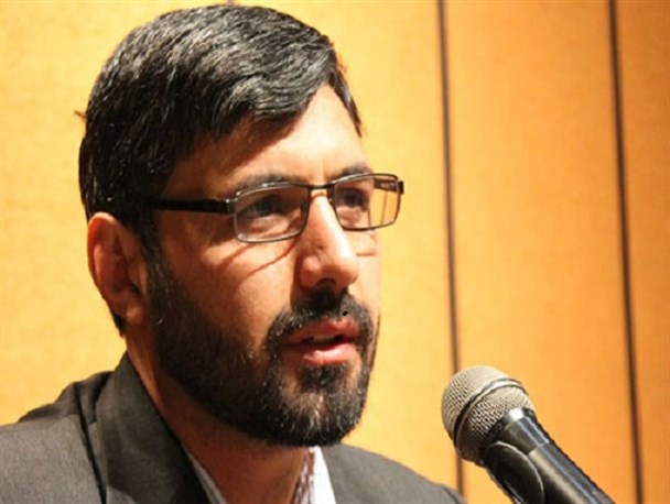 دولت ناخواسته نقش اپوزیسیون داخلی را بازی می کند/ آقای ظریف، برگرد سر همان شیوه سابقت!
