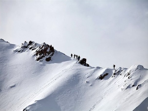 نجات کوهنوردان تبریزی مفقود شده در کوهستان مرند