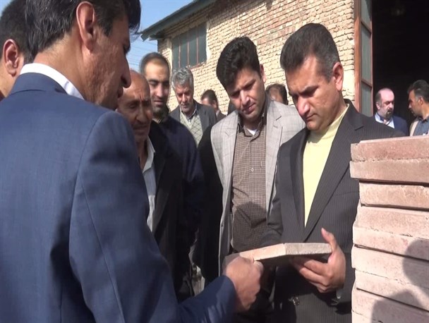 بازدید مسئولین از شهرک صنعتی سربیشه/ تصویری