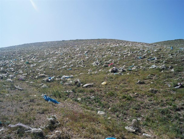 جایگاه دفن زباله دهگلان روستاهای تلوار و بگه جان را کلافه کرده است/ مردم این روستاهای خواستار رساندن مشکلات آنان به مسئولان شدند
