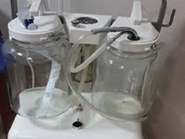 اهدای یک دستگاه ساکشن به بیمارستان ولیعصر (عج) اقلید
