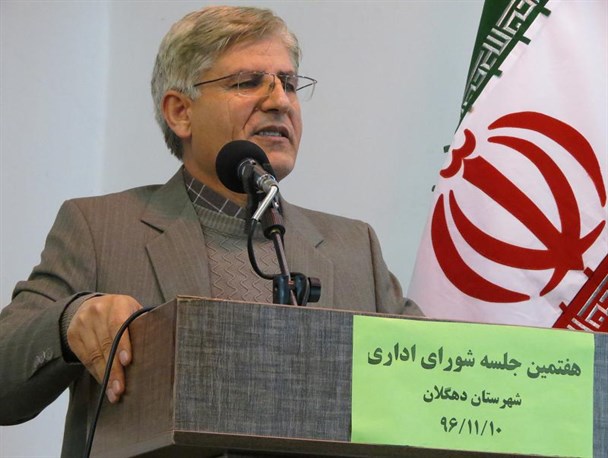 بکار گیری نیروی بومی در لاستیک بارز از مطالبات اصلی مردم شهرستان است