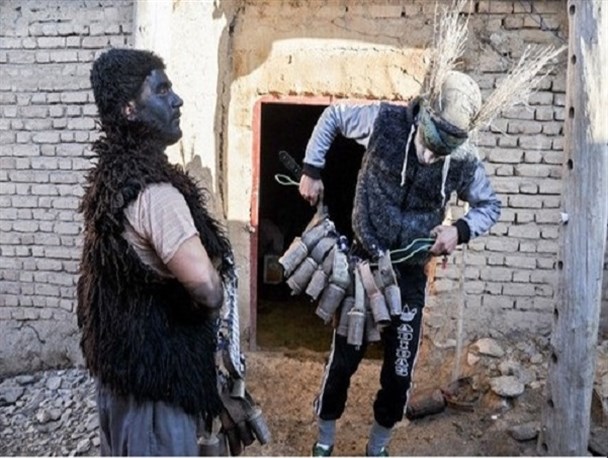 کوسه ناقالدی آیینی که با خود نوید خیر و برکت می‌آورد