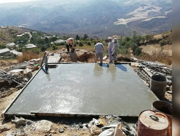 عملیات آبرسانی به روستای قره آغاشلی مراوه تپه آغاز شد+ فیلم