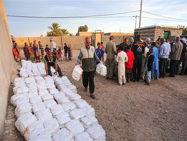 اعزام 40 جهادگر اصفهانی به منطقه سیل‌زده دلگان