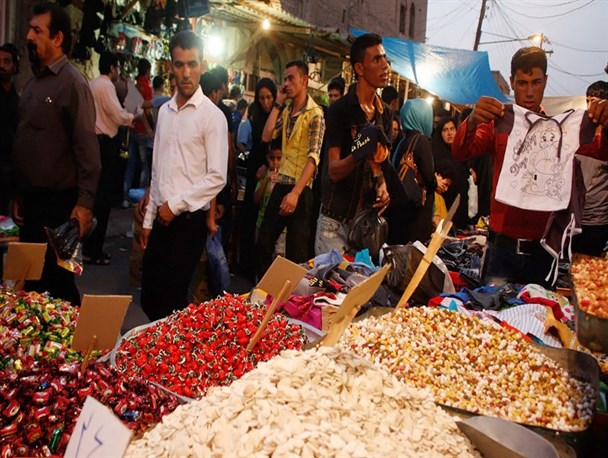 نبض بازار شب عید زیر ذره بین نامحسوس بازرسان/ شهروندان تخلفات احتمالی را به سامانه 3820 گزارش دهند