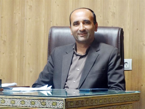 لکه گیری های خیابان های شهر تا قبل از عید به پایان می رسد/ چند کوچه را امسال آسفالت می کنیم