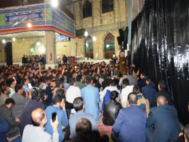 حسن عباسی در جمع دانشجویان یاسوجی/ تصاویر