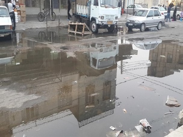 نفسِ سلامتی در سراوان بند آمد/ فوران فاضلاب خانگی و انباشت زباله در سطح شهر