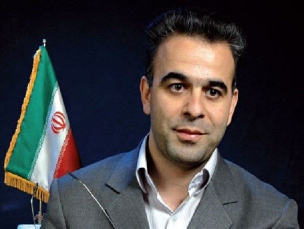 سفره رنگارنگ مردم با کاهش قیمت آجیل / واردات کمر تولید را خم می کند