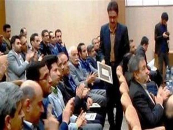 معلم روانسری بعنوان پژوهشگر برتر استان کرمانشاه معرفی شد