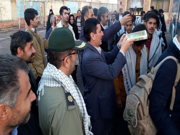 دانش‌آموزان شهرستان اسکو به مناطق عملیاتی جنوب کشور اعزام شدند