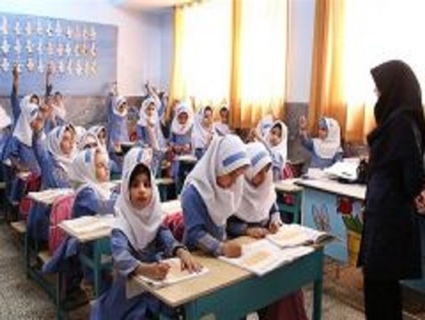 فعالیت ۳۵ معلم حق‌التدریس در آموزشگاه‌های ابتدایی آران و بیدگل