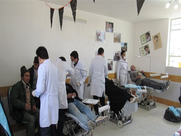 خدمات رایگان دندانپزشکی در روستاهای فریدونشهر/ تصاویر
