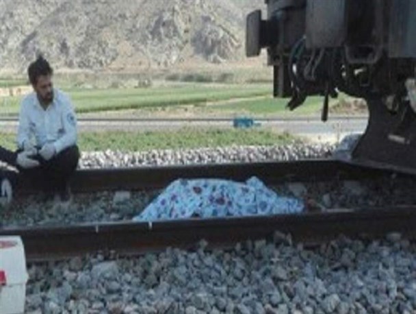مرگ عابر پیاده در حادثه برخورد با قطار مسافری گرگان - تهران در نکا