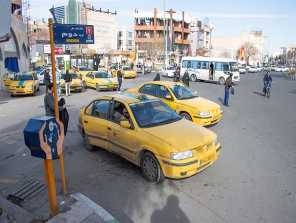تاکسیرانی قم از فرسوده‌ترین ناوگان‌های کشور است/ پستی بلندی‌های نوسازی ناوگان تاکسیرانی
