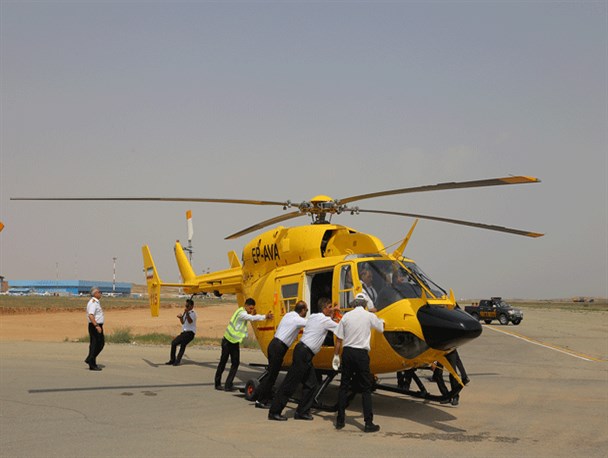 نجات مادر باردار در منطقه صعب العبور "پهنوک" کهگیلویه‌وبویراحمد با بالگرد