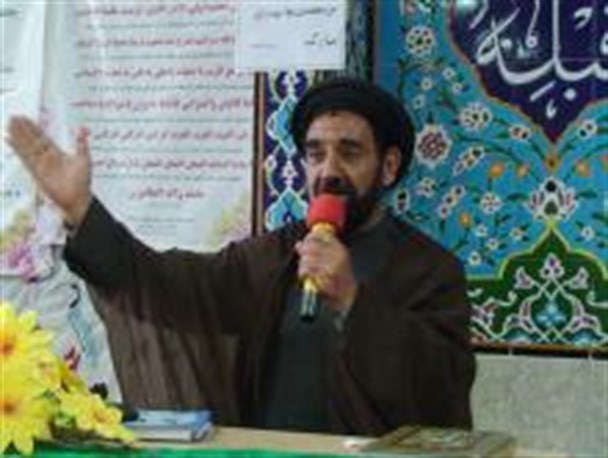 حمله به یمن یک بهانه است/ ملت و دولت با همدلی مشکلات کشور از جمله اقتصاد را حل کنند