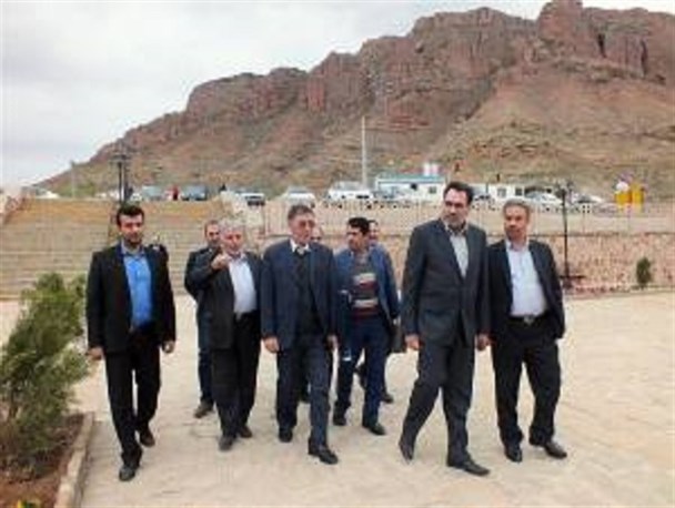 معاون عمرانی استاندار از مراکز گردشگری نوار مرزی و منطقه آزاد ارس بازدید کرد