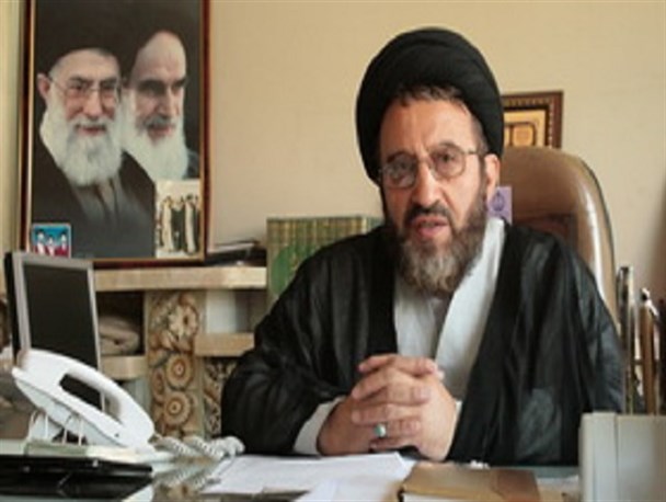 وجود فاطمه زهرا سلام الله علیها مصداق کوثر اعطائی خدا به خاتم انبیاء است