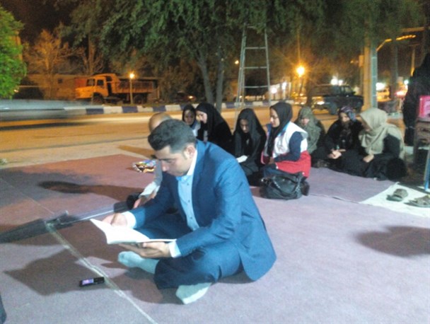 برگزاری دعای پر فیض کمیل با حضور مسافران نوروزی در دهدشت+ تصاویر