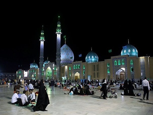 لیله الرغائب در مسجد جمکران به روایت تصاویر