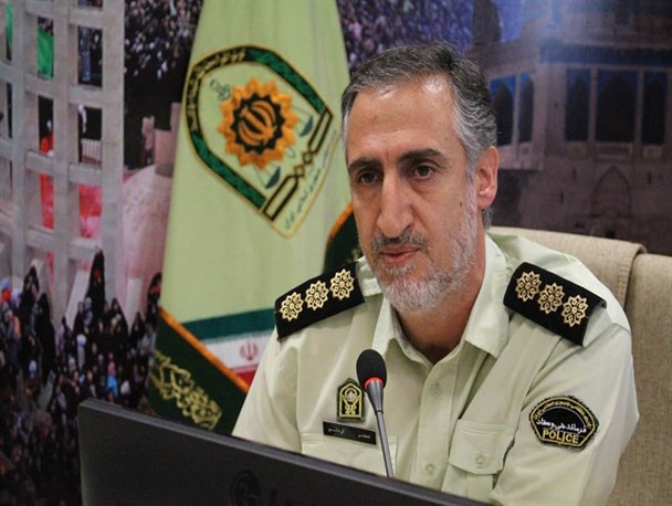 خودداری از مسافرتهای غیرضروری؛ رانندگان از توقف در نقاط حادثه خیز پرهیز کنند