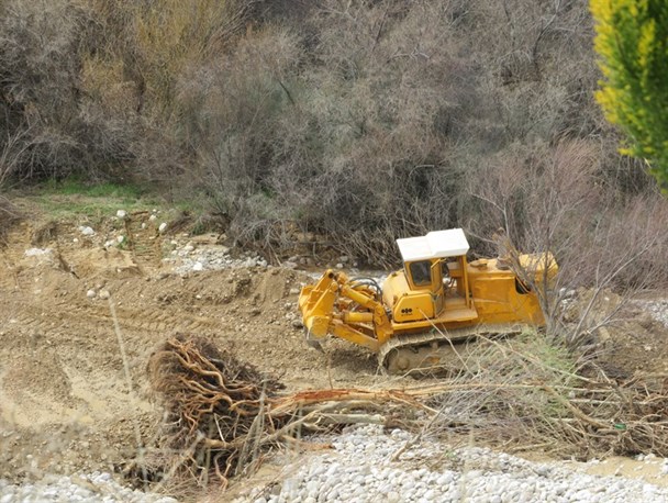 ترمیم بستر رودخانه بشار در روستای" دارشاهی" توسط تیپ 48 سپاه فتح استان/تمهیدات لازم در آستانه ورود سامانه بارشی جدید+ تصاویروفیلم