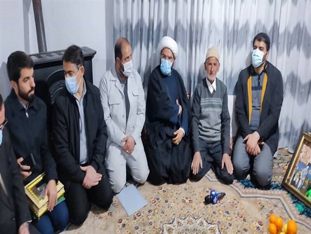 غبار محرومیت باید از چهره مناطق مختلف زدوده شود