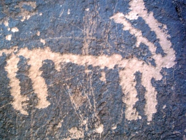 سنگ نگاره های جربت، هنری نقش بسته بر دامان کوه های جاجرم + تصویر