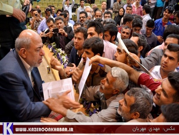 تصاویری از حضور وزیر نیرو در کازرون