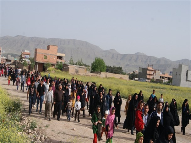 پیاده رویی خانودگی در آشخانه برگزار شد
