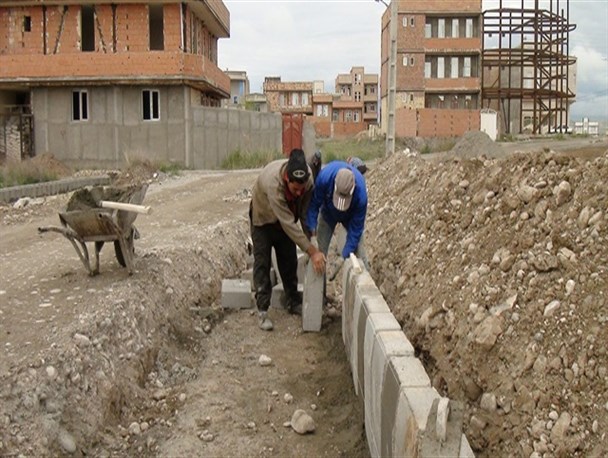 روز کارگر، روز زحمت کشان سربلند