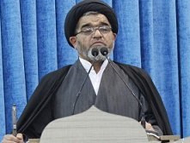 مسوولان حق قشر کارگر را ادا کنند