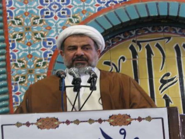 انتقاد امام جمعه شاهرود از طرح استانی شدن انتخابات/ مردم را از دموکراسی واقعی دور نکنید
