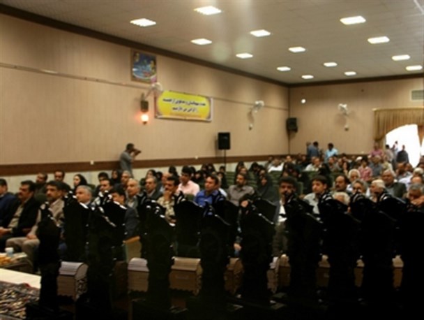 تجلیل از جهادگران عرصه تولید آران و بیدگل/ تصاویر