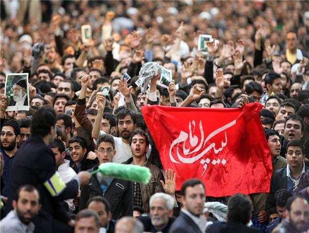 جریان انقلابی تنها وامدار نظام است