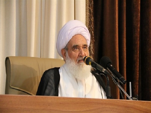 تعلیم و تربیت توأم با معنویت در گام دوم انقلاب مورد تأکید است