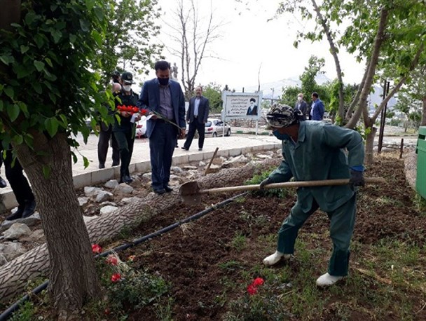کارگران لرستانی تقدیر شدند