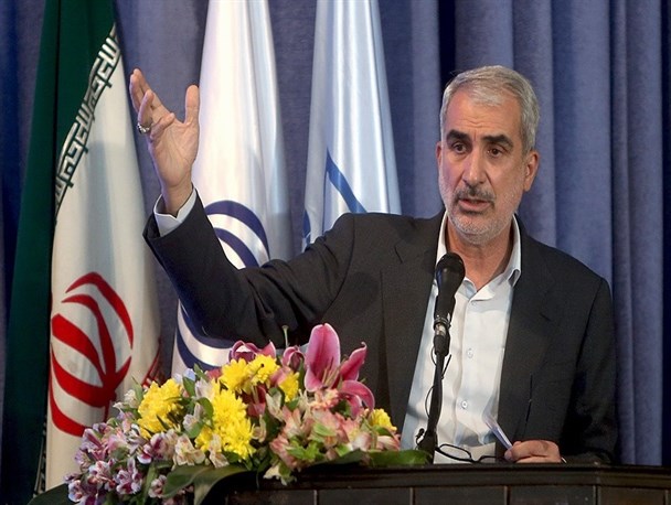 آئین بزرگداشت مقام معلم در دبستان شهید رسولی تهران برگزار شد/ کریمیان: فرهنگیان پای کار نظام ایستادند