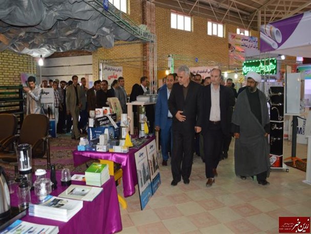 نمایشگاه تخصصی صنعت ساختمان در میاندوآب افتتاح شد + تصاویر