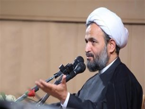 به جوان‌هایی که اهل تفریح و خوشگذرانی هستند، پیشنهاد می‌کنم این کتاب را بخوانند