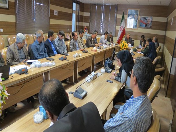 تخریب اراضی کشاورزی و جاده روستای "اخی کمال" توسط معدنکاران قابل قبول نیست