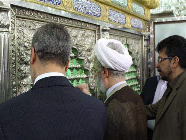 دادستان انتظامی قضات کشور به زیارت حرم امامزاده جعفر(ع) پیشوا مشرف شد+ تصاویر