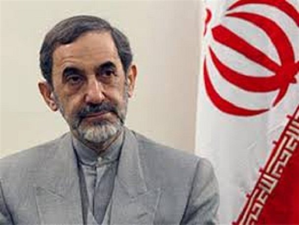 دانشگاه آزاد اسلامی را به صاحبان اصلی آن یعنی انقلاب اسلامی و ملت بازگردانید