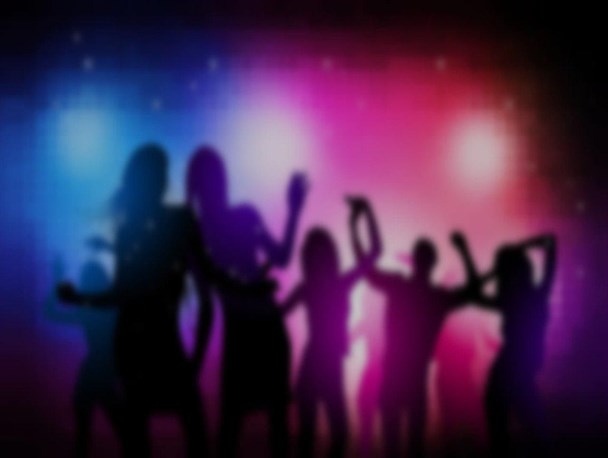 هنجارشکنی در ماه رمضان/برگزاری پارتی مختلط و استفاده از مشروبات الکلی در یکی از تالارهای شهرکرد