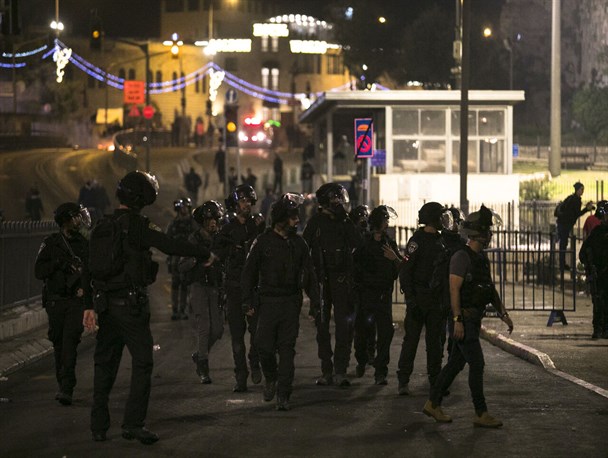 ۴ نیروی نظامی صهیونیست و ۳ فلسطینی زخمی شدند